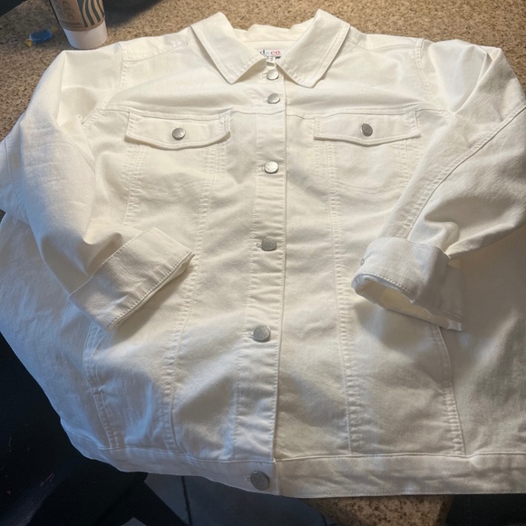 Plus Size White Women’s Jean Jacket - Picture 1 of 1